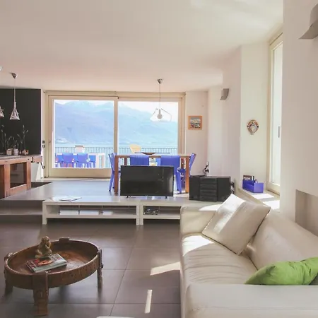 Apartment Architect's House Dongo