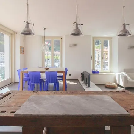 Architect's House Dongo