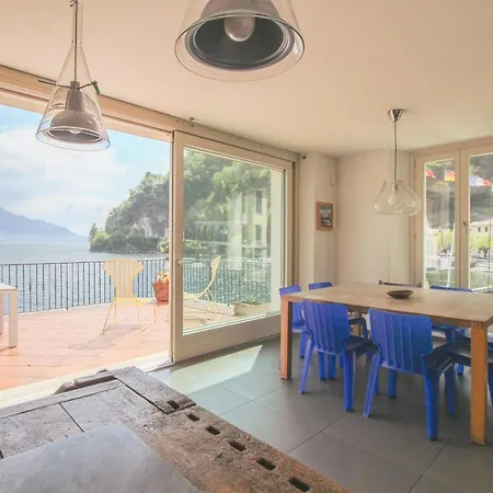 Apartment Architect's House Dongo